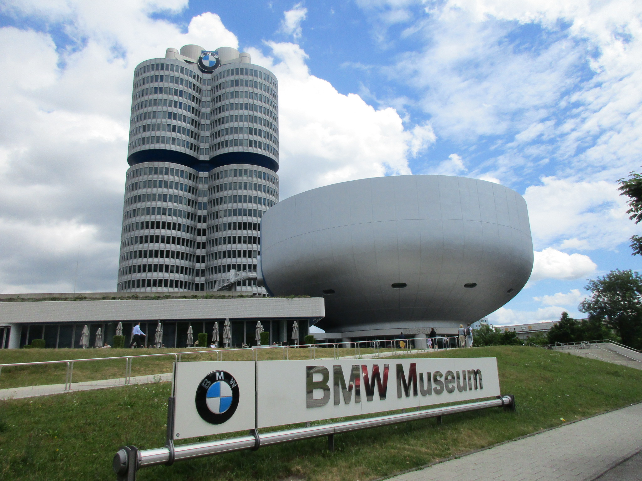 Airhead 247 Podcast:  George Thomas (BMW Museum)